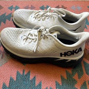 Hoka Clifton 7 Women’s Sz8